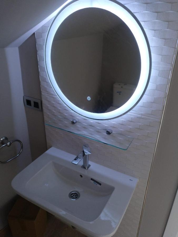 Travesia Rooms Sarria Exterior foto